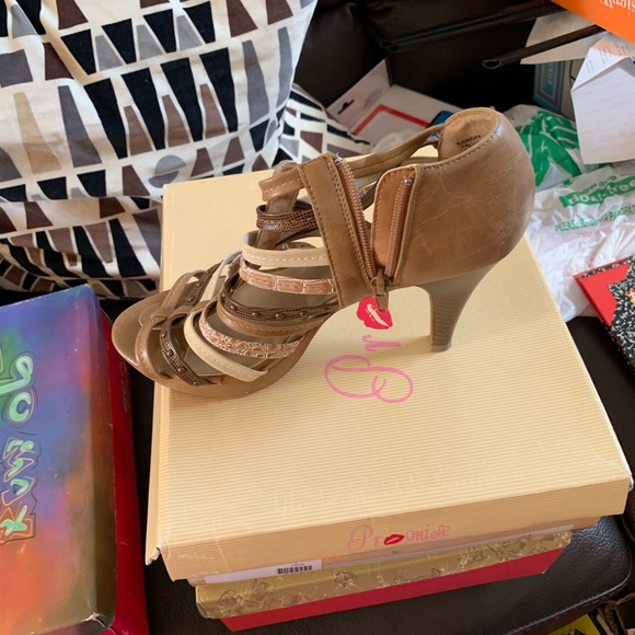 Sandals For Sale - Picture 2 of 4